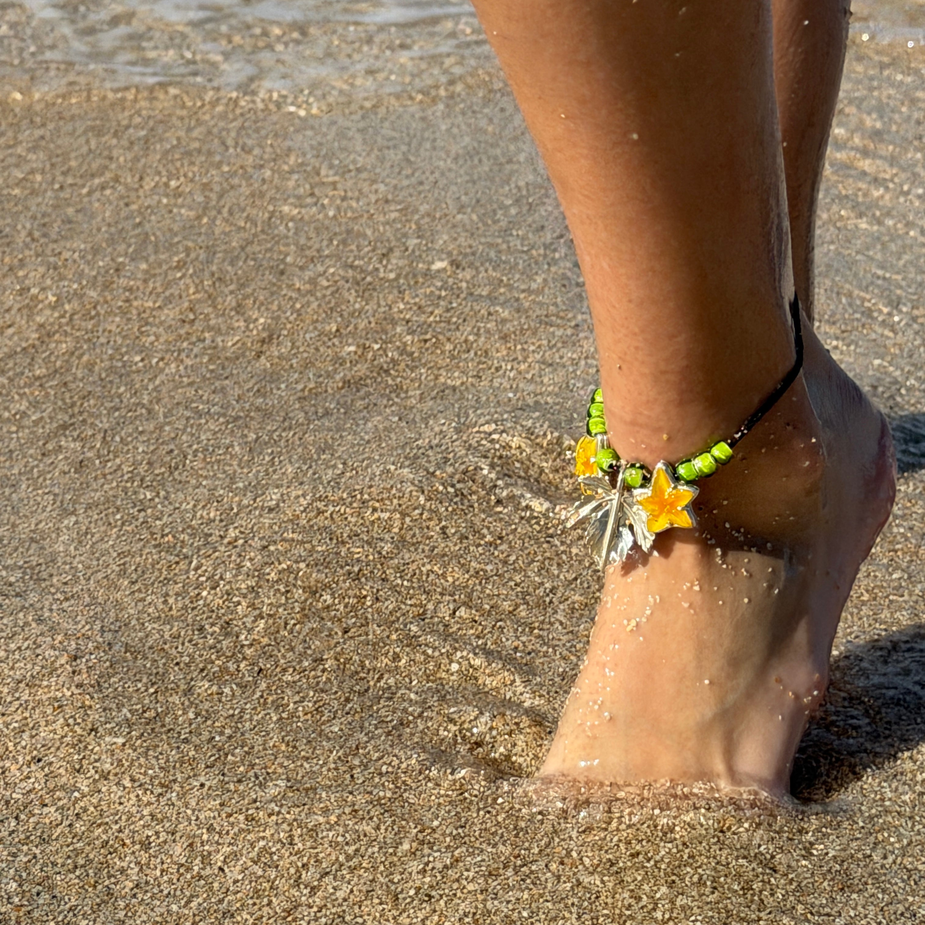 Antique Light Green Beads [1 Piece]