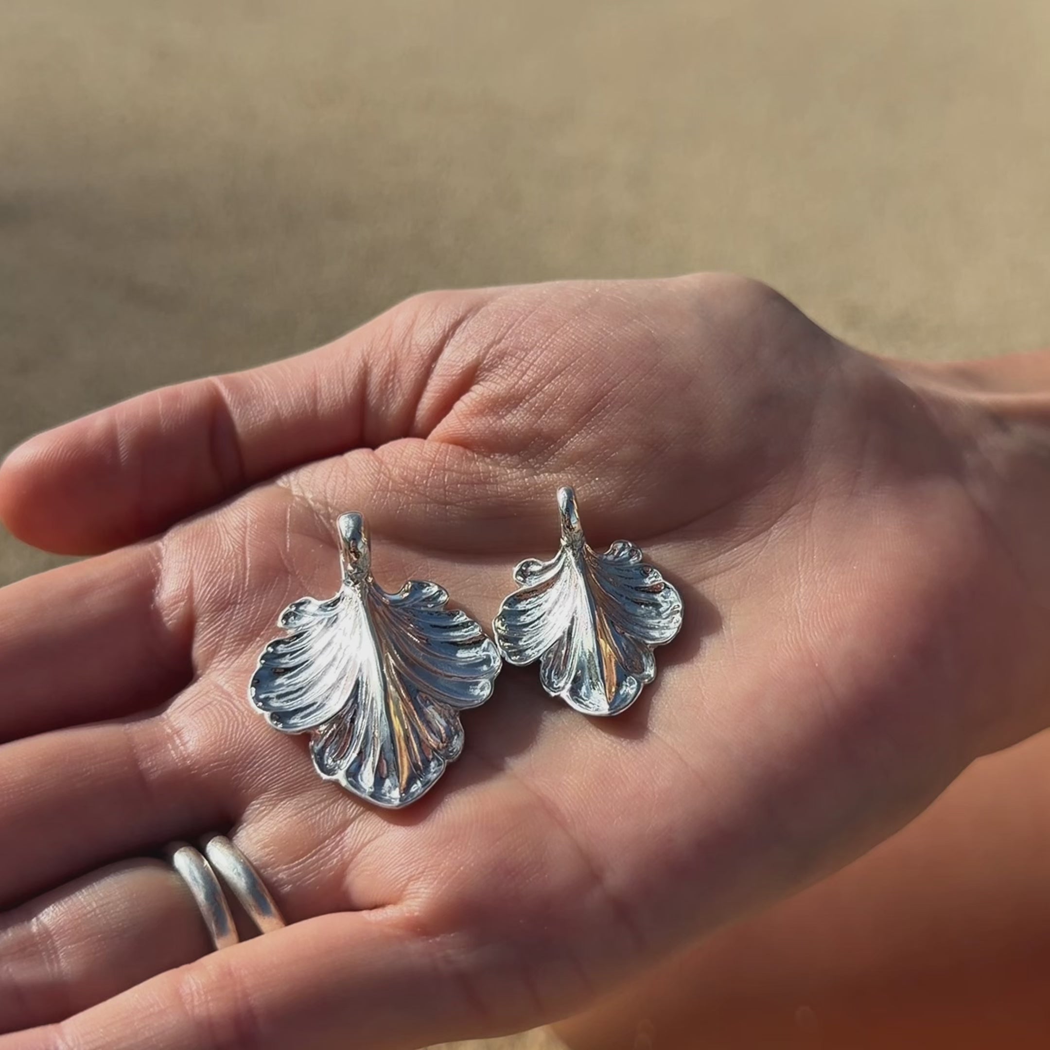 Island Leaf Charm [Sterling Silver / Large]