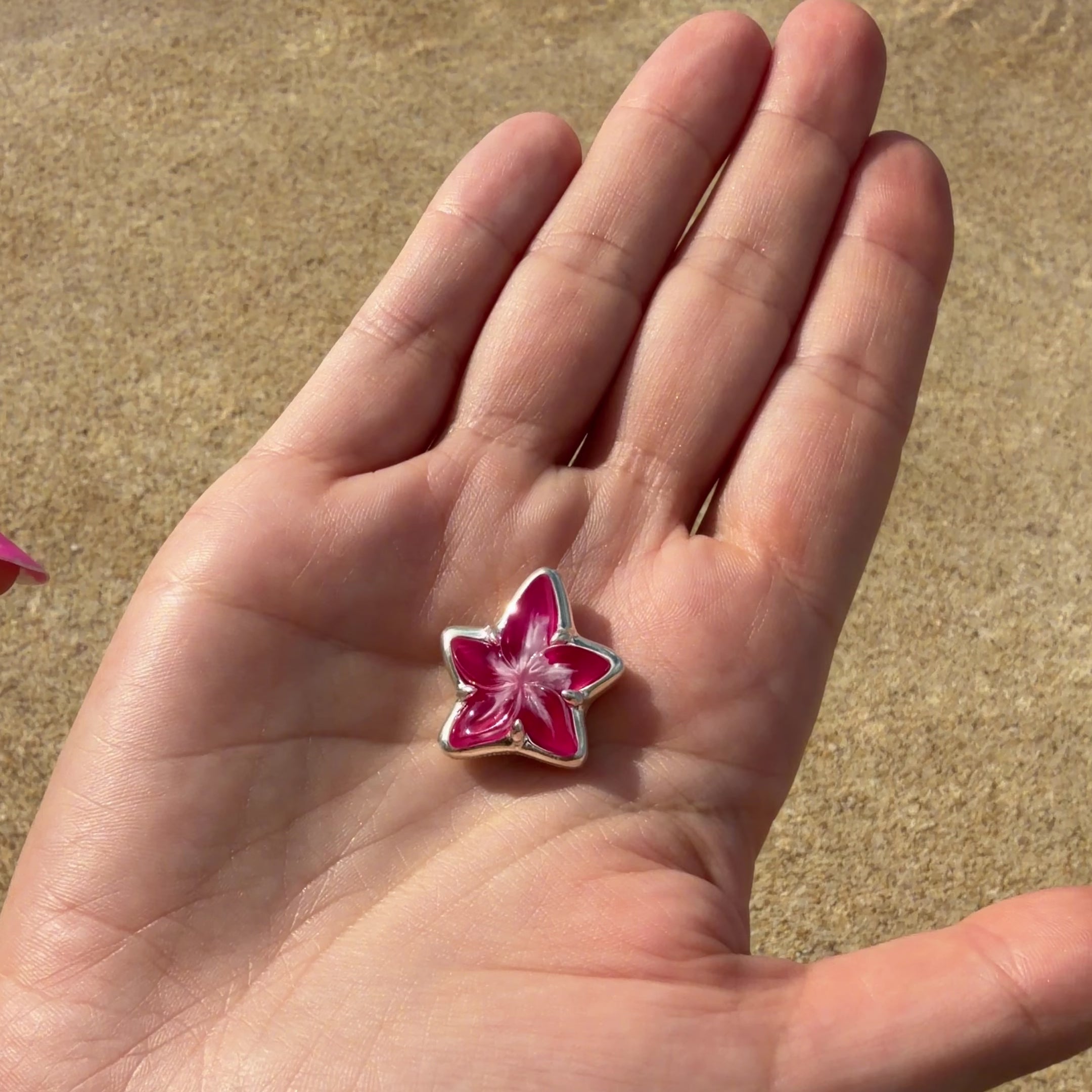 Tropical Flower Pendant [Center / Sterling Silver / Purple]